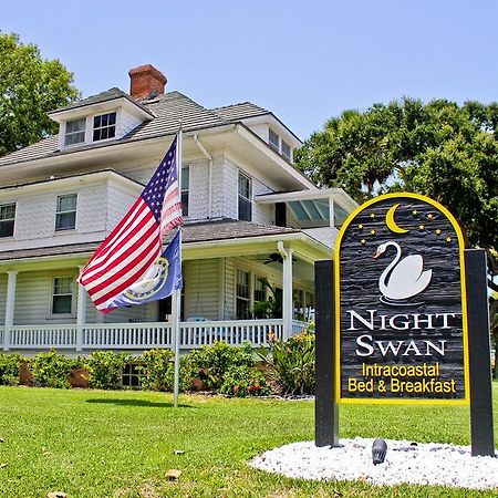 Night Swan Intracoastal Bed & Breakfast นิวสเมอร์นาบีช ภายนอก รูปภาพ