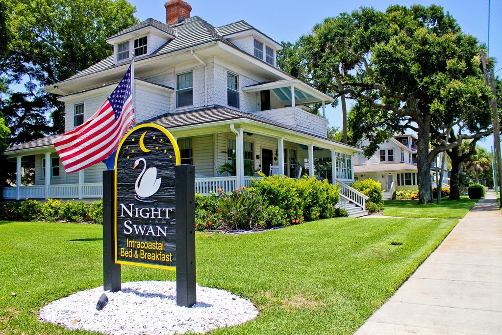 Night Swan Intracoastal Bed & Breakfast นิวสเมอร์นาบีช ภายนอก รูปภาพ